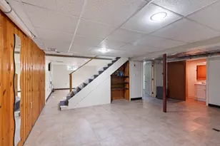 7 Fabens St, Saugus, MA 01906 - Photo 31