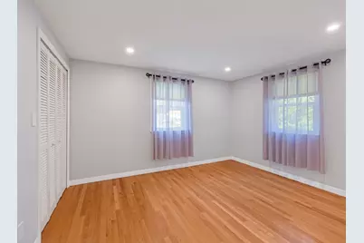 7 Fabens St, Saugus, MA 01906 - Photo 27