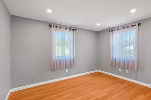 7 Fabens St, Saugus, MA 01906 - Photo 25