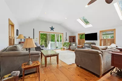 42 Water St., Northampton, MA 01053 - Photo 9