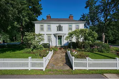 25 Woodbridge St, South Hadley, MA 01075 - Photo 1