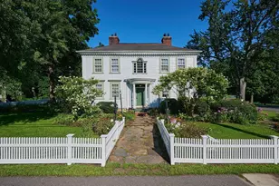 25 Woodbridge St, South Hadley, MA 01075 - Photo 1
