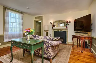 25 Woodbridge St, South Hadley, MA 01075 - Photo 9