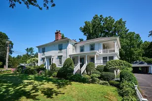 25 Woodbridge St, South Hadley, MA 01075 - Photo 1