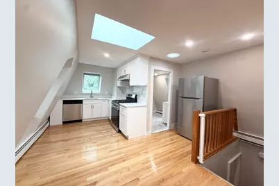 6 Channing St #3, Newton, MA 02458 - Photo 5