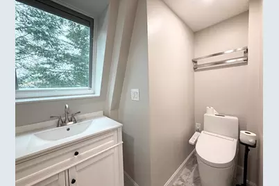 6 Channing St #3, Newton, MA 02458 - Photo 3