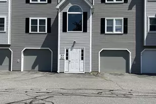 74 Tennis Plaza Rd, Dracut, MA 01826 - Photo 3
