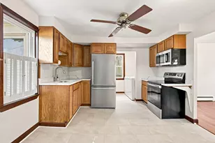 24 Railroad Ave, Norwood, MA 02062 - Photo 7