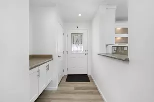 121 E Washington St, North Attleboro, MA 02760 - Photo 17