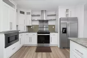 121 E Washington St, North Attleboro, MA 02760 - Photo 9