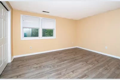 1585 Braley Rd #51, New Bedford, MA 02745 - Photo 23