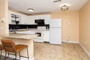 1585 Braley Rd, New Bedford, MA 02745 - Photo 11