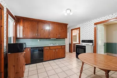 74 Wareham St, Middleborough, MA 02346 - Photo 9