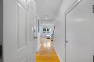 615 Main, Barnstable, MA 02601 - Photo 3