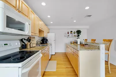 615 Main #7, Barnstable, MA 02601 - Photo 15