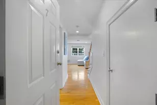 615 Main, Barnstable, MA 02601 - Photo 5