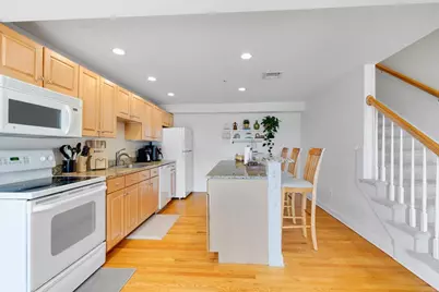 615 Main #7, Barnstable, MA 02601 - Photo 13