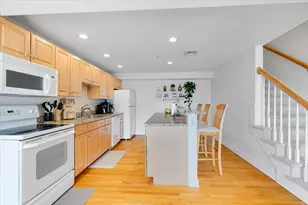 615 Main, Barnstable, MA 02601 - Photo 13