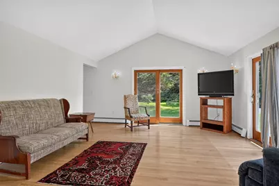 15 Burbank Ln, Lancaster, MA 01523 - Photo 11