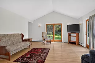15 Burbank Ln, Lancaster, MA 01523 - Photo 11