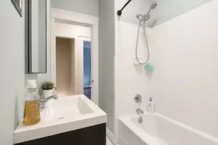 20 Lee Hill Rd, Boston, MA 02131 - Photo 13