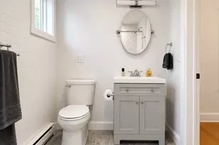 20 Lee Hill Rd, Boston, MA 02131 - Photo 7