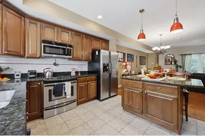 140 Commonwealth Ave #23, North Attleboro, MA 02776 - Photo 9