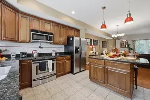 140 Commonwealth Ave, North Attleboro, MA 02776 - Photo 9