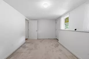84 Camelot Dr, Worcester, MA 01602 - Photo 33