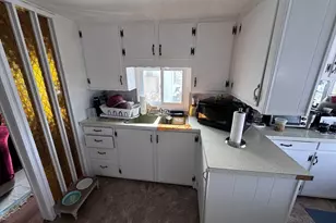 4 Ethel Ave, Marlborough, MA 01752 - Photo 7