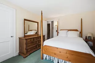 1374 Plumtree Rd, Springfield, MA 01119 - Photo 17