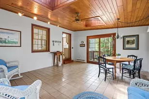1374 Plumtree Rd, Springfield, MA 01119 - Photo 15