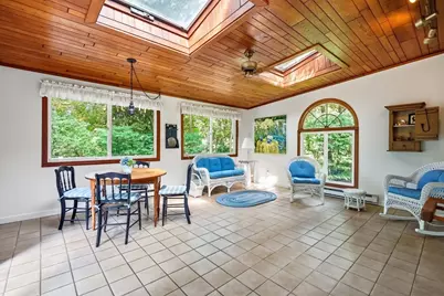 1374 Plumtree Rd, Springfield, MA 01119 - Photo 13