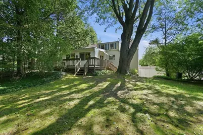 1374 Plumtree Rd, Springfield, MA 01119 - Photo 3