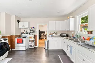 42-44 Pine St, Northbridge, MA 01588 - Photo 21