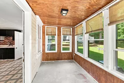 42-44 Pine St, Northbridge, MA 01588 - Photo 33