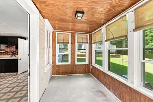 42-44 Pine St, Northbridge, MA 01588 - Photo 33