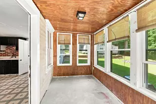 42-44 Pine St, Northbridge, MA 01588 - Photo 33