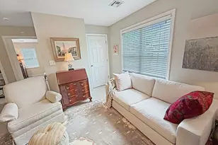 239 Union St, Franklin, MA 02038 - Photo 17
