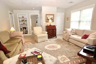 239 Union St, Franklin, MA 02038 - Photo 3