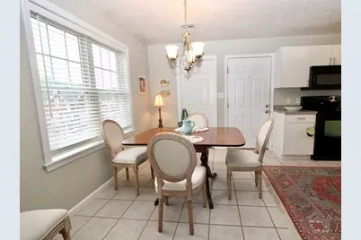 239 Union St #2, Franklin, MA 02038 - Photo 7