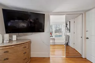 2 Grove St, Methuen, MA 01844 - Photo 21