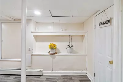 2 Grove St, Methuen, MA 01844 - Photo 29