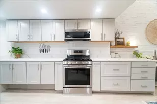 83 Appleton St, Boston, MA 02116 - Photo 13