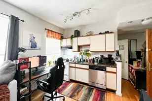 1427 Commonwealth Ave, Boston, MA 02135 - Photo 3