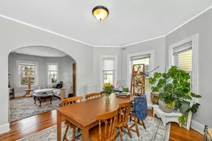 28 Magnolia St, Arlington, MA 02474 - Photo 3