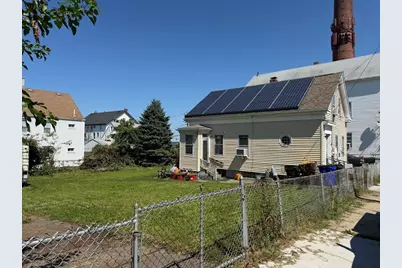 15 Allen St, Fall River, MA 02724 - Photo 3