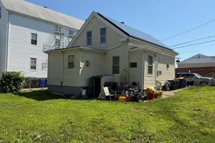 15 Allen St, Fall River, MA 02724 - Photo 5