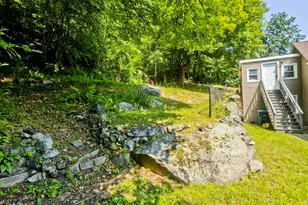 15 Bridge St, Monson, MA 01057 - Photo 23