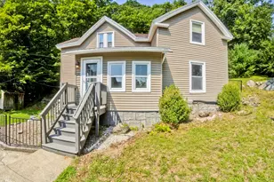 15 Bridge St, Monson, MA 01057 - Photo 1